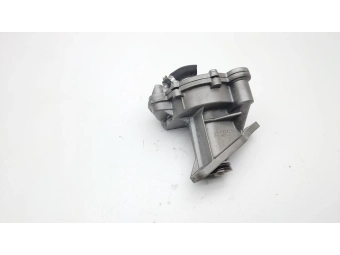 VACUM POMPA VW LT II 28-35 28-46 TRANSPORTER T4 2.5 TDI