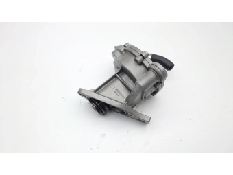 VACUM POMPA VW LT II 28-35 28-46 TRANSPORTER T4 2.5 TDI