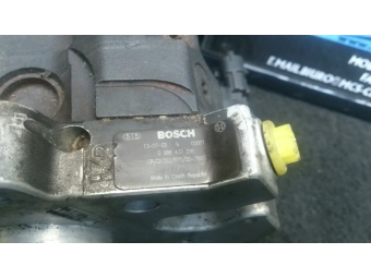 POMPA WTRYSKOWA IVECO DAILY 2.3 HPI 00-06 0 445 020 008