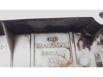 POKRYWA ZAWORÓW VW GOLF, PASSAT 1.8, 2.0 AUDI A3, A4, A6 SEAT 06A103475E