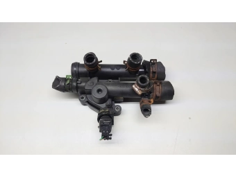 TERMOSTAT Z OBUDOWĄ RENAULT MASTER OPEL MOVANO 2.5 DCI 2.2DCI CALORSTAT
