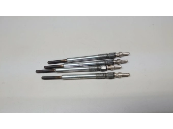 ŚWIECA ŻAROWA KOMPLET 4 SZT. NGK Y8003J FIAT, OPEL, 1.3 JTD, CDTI EU4 11V Y8003J