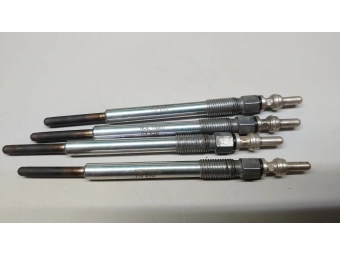 ŚWIECA ŻAROWA KOMPLET 4 SZT. NGK Y8003J FIAT, OPEL, 1.3 JTD, CDTI EU4 11V Y8003J