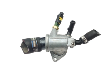 TERMOSTAT Z OBUDOWĄ PUNTO CROMA, ALFA 159 1.9 JTDM ZAFIRA VECTRA TE0044