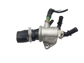 TERMOSTAT Z OBUDOWĄ PUNTO CROMA, ALFA 159 1.9 JTDM ZAFIRA VECTRA 55202510