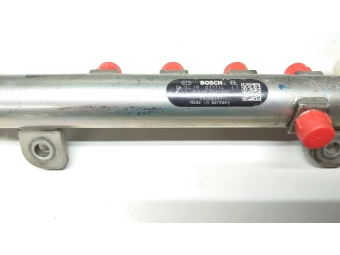 LISTWA WTRYSKOWA COMMON RAIL + ZAWÓR i CZUJNIK FIAT 1.9JTDM, OPEL1.9 CDTI, SAAB 1.9 TID 150KM 0445214117