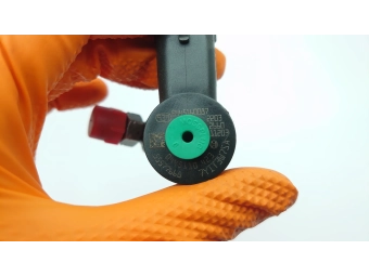 WTRYSKIWACZ BOSCH 0445110423 OPEL INSIGNIA, ZAFIRA 2.0 CDTI SPRAWDZONY