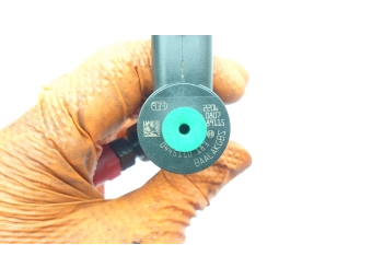 WTRYSKIWACZ BOSCH 0445110183 FIAT DOBLO 1.3 JTD OPEL COMBO, ASTRA 1.3 CDTI