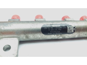 LISTWA WTRYSKOWA COMMON RAIL CZUJNIK FIAT 1.9 JTD OPEL 1.9 CDTI 0445214056