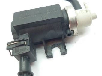 ELEKTROZAWÓ PODCIŚNIENIA TURBO VOLVO S60, V70, XC70, XC90 2.4 D5 30637251