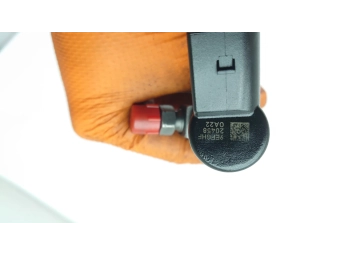 WTRYSKIWACZ 03L130277B VW, AUDI, SKODA, SEAT 1.6 TDI CAY CAYC SPRAWDZONY