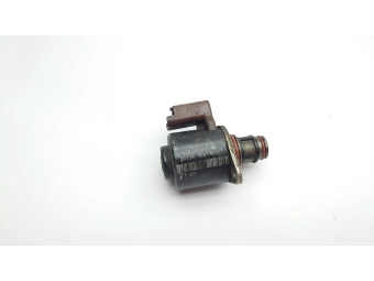 ZAWÓR REGULACJI CIŚNIENIA PALIWA CR RENAULT SUZUKI 1.5 FORD KIA 9307501D