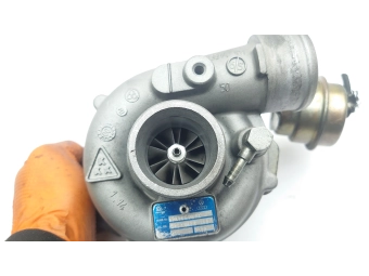 TURBOSPRĘZARKA TURBINA VW TRANSPORTER T4 2.5 TDI 88KM, 102KM 074145701A