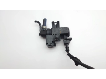 ELEKTROZAWÓR PODCIŚNIENIA TURBO FIAT DOBLO PUNTO 1.3 MJET OPEL COMBO 1.3 CDTI 55228986