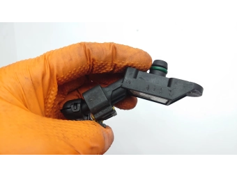 CZUJNIK CIŚNIENIA DOŁADOWANIA ( MAP SENSOR ) BOSCH 0281002844