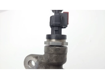 LISTWA WTRYSKOWA COMMON RAIL + CZUJNIK OPEL 2.0 CDTI 0445214221