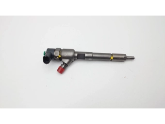 WTRYSKIWACZ BOSCH 0445110100 MERCEDES W203 2.2, 2.7 CDI