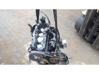 SILNIK SŁUPEK VW TRANSPORTER T5 T6 2.0 TDI CAA NISKI PRZEBIEG 123 TYSIĄCE KM