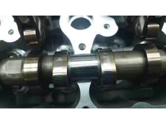 GŁOWICA CYLINDRÓW JEEP USA CHEROKEE COMPASS 2.4 BENZYNA 68306572AC