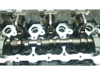 GŁOWICA CYLINDRÓW JEEP USA CHEROKEE COMPASS 2.4 BENZYNA 68306572AC