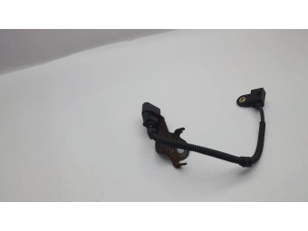 CZUJNIK POŁOŻENIA WAŁKA ROZRZĄDU AUDI, VW T5, T6 PASSAT B7 2.0 TDI 9805940