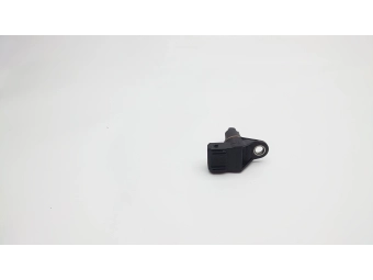 CZUJNIK POŁOŻENIA WAŁKA ROZRZĄDU MASTER MOVANO TRAFIC VIVARO DCI 8200709844