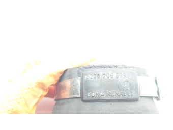 PRZEWÓD POWIETRZA ŁACZĄCY KOLEKTOR Z EGR MASTER TRAFIC 2.5DCI VIVARO MOVANO