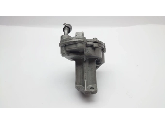 VACUM POMPA PRÓŻNIOWA VW LT 28 35 46 TRANSPORTER T4 VOLVO 2.5TDI 074145100D