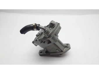 VACUM POMPA PRÓŻNIOWA VW LT 28 35 46 TRANSPORTER T4 VOLVO 2.5TDI 074145100D