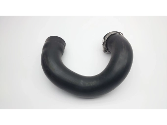 PRZEWÓD RURA WĄŻ INTERCOOLERA TRAFIC 2.0 DCI VIVARO CDTI GUMA 8200887170/G