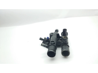 OBUDOWA TERMOSTATU RENAULT TRAFIC MASTER VIVARO MOVANO 2.5 DCI 8200709149