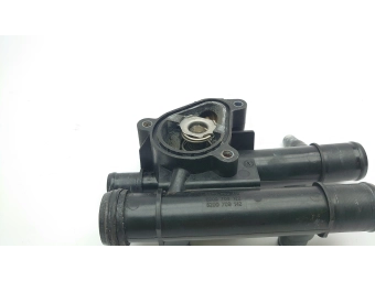 OBUDOWA TERMOSTATU RENAULT TRAFIC MASTER VIVARO MOVANO 2.5 DCI 8200709149