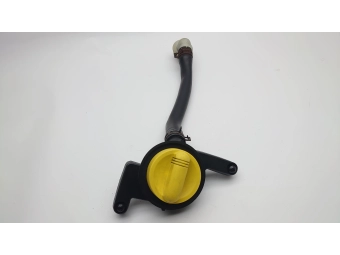 WLEW OLEJU Z KORKIEM RURKA OLEJU RENAULT TRAFIC 2.5 DCI VIVARO 8200523577