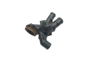 OBUDOWA TERMOSTATU VW TRANSPORTER T5 LIFT T6 2.0 TDI 03L121111AF