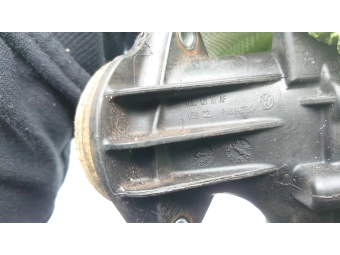 OBUDOWA TERMOSTATU VW TRANSPORTER T5 LIFT T6 2.0 TDI 03L121111AF