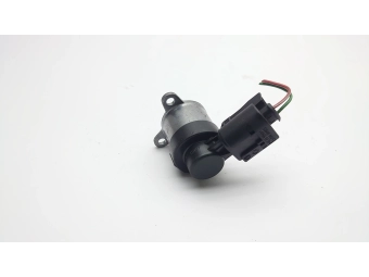 ZAWÓR REGULACJI CIŚNIENIA PALIWA BMW E90 E60 E65 E83 E53 M47 M57 0928400560