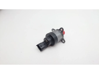 ZAWÓR REGULACJI CIŚNIENIA PALIWA 0928400826 FIAT DUCATO 2.3 IVECO DAILY 2.3