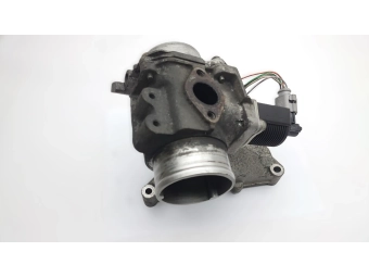 ZAWÓR EGR Z OBUDOWĄ TRAFIC MASTER 2.5 DCI VIVARO MOVANO 2.5 CDIT 8200124251