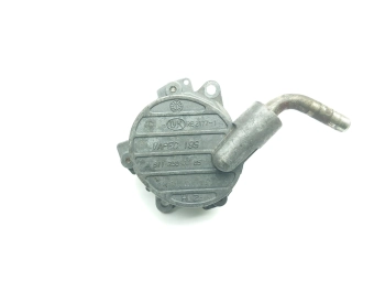 VACUM POMPA MERCEDES VITO W202, W203 W163 W210 2.7 CDI, 2.2 CDI A6112300065