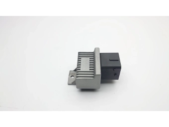 PRZEKAŹNIK ŚWIEC ŻAROWYCH HUCO, MASTER 3 MOVANO B 2.3 DCI TRAFIC VIVARO 2.0