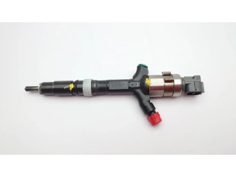 WTRYSKIWACZ DENSO 23670-27020 TOYOTA COROLLA 2.0 D-4D, AVENSIS 2.0 D4D TEST