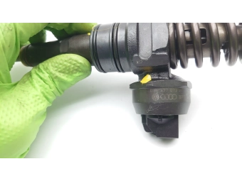 POMPOWTRYSKIWACZ VW SHARAN 1.9 TDI, AUDI A4 B7 1.9 TDI 038130073BP