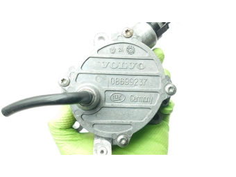 VACUM POMPA , POMPA PRÓŻNIOWA VOLVO V70, S60, S80, XC90 2.4 D5 08699237