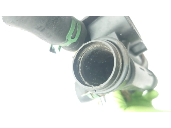 OBUDOWA TERMOSTATU RENAULT MASTER, OPEL MOVANO 2.2 2.5 DCI, CDTI 8200262235