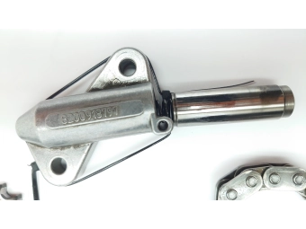 ROZRZĄD ZESTAW NAPINACZ ŁAŃCUCH ŚLIZGI KOŁO ZĘBATE RENAULT 2.0 DCI 130C11053R