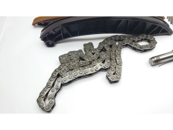 ROZRZĄD ZESTAW NAPINACZ ŁAŃCUCH ŚLIZGI KOŁO ZĘBATE RENAULT 2.0 DCI 130C11053R