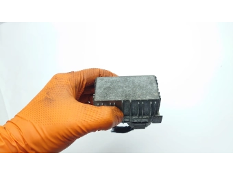 PRZEKAŹNIK ŚWIEC ŻAROWYCH OPEL 1.3 CDTI 05-14