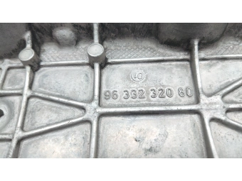 POKRYWA ZAWORÓW PROSTA WYRÓWNANA PARTNER, 206 BERLINGO 1.9 D DW8 9633232080