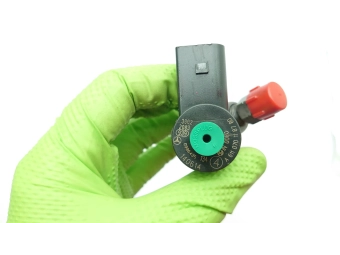 WTRYSKIWACZ BOSCH 0445110054 MERCEDES W211, S211 2.2CDI, 2.7 CDI SPRAWDZONY