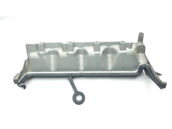 POKRYWA OSŁONA LISTWY WTRYSKOWEJ MASTER TRAFIC VIVARO MOVANO 2.5 8200397653